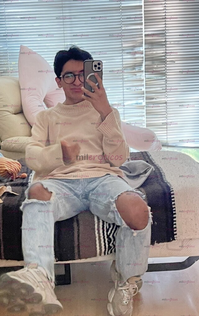 FOTOS DE UNIVERSITARIO MORBOSO CON 20 CM DE VERGA