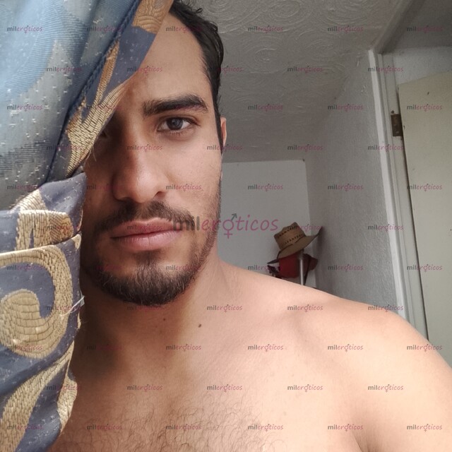 FOTOS DE PÍDEME LO QUE DESEAS ,ESTOY PARA SACIARTE ALGO CALIENTITO RICO