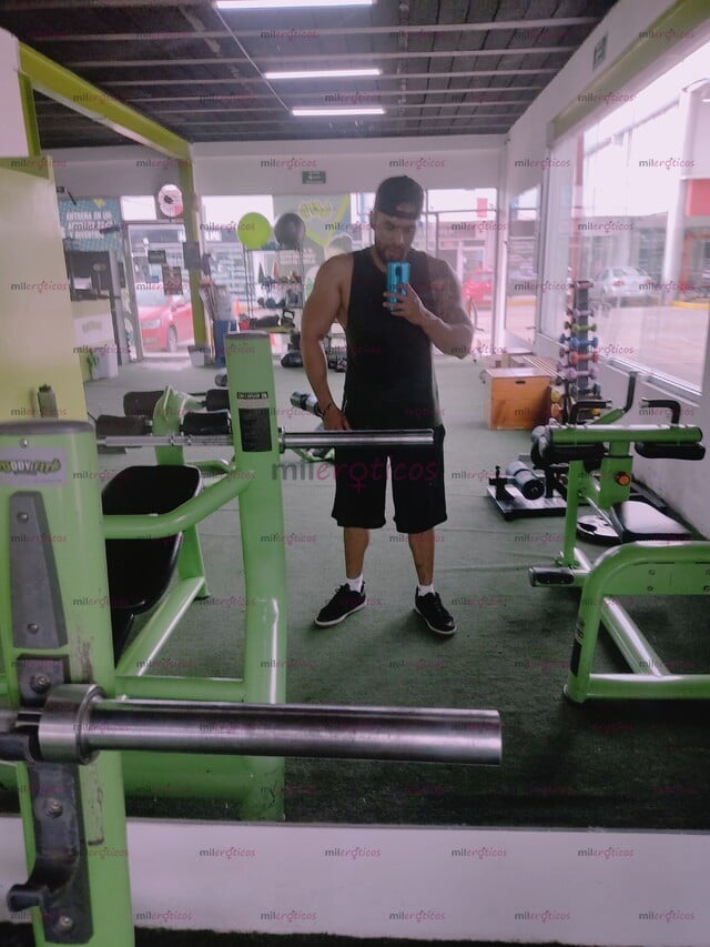 FOTOS DE CABRON BARBON, PEDAZO LECHERO, SOLO HOY CONTACTA PARA PARTIRTE EL ORTO