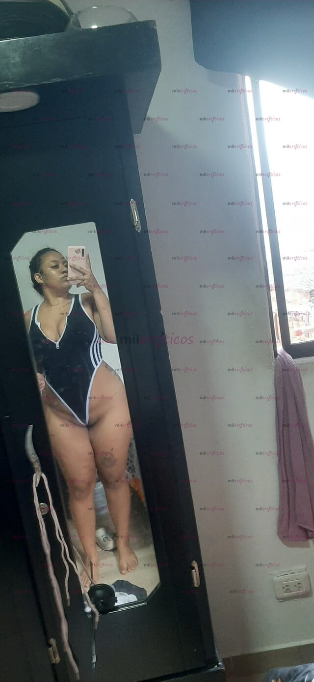 FOTOS DE HOLA SOY ELIZA,HORA A 90K,SOY SUPER ATENTA Y COMPLACIENTE,VENDO CONTENIDO