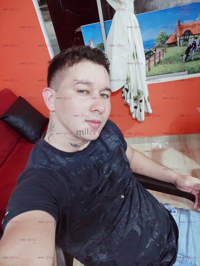 FOTOS DE QUIERES ENCENDER ESA CHISPA Y SENTIR SENSACIÓNES NUEVAS ESCRIBEME