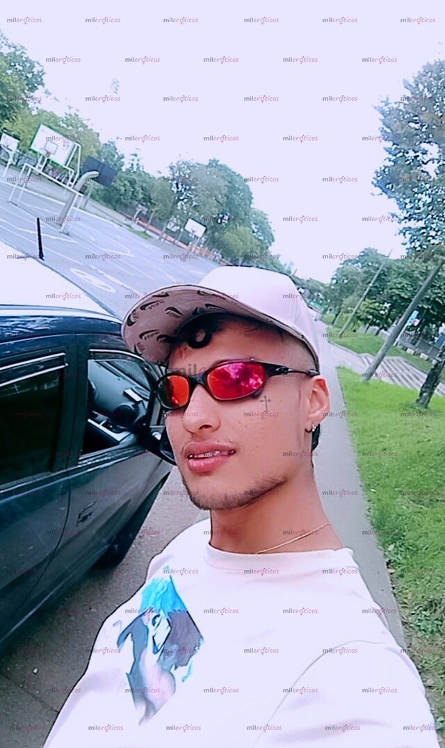 FOTOS DE ESCORTS GAY COMPLACIENTE LINDO VERSATIL VERGON CULON DISPONIBLE LAS 24 HORAS