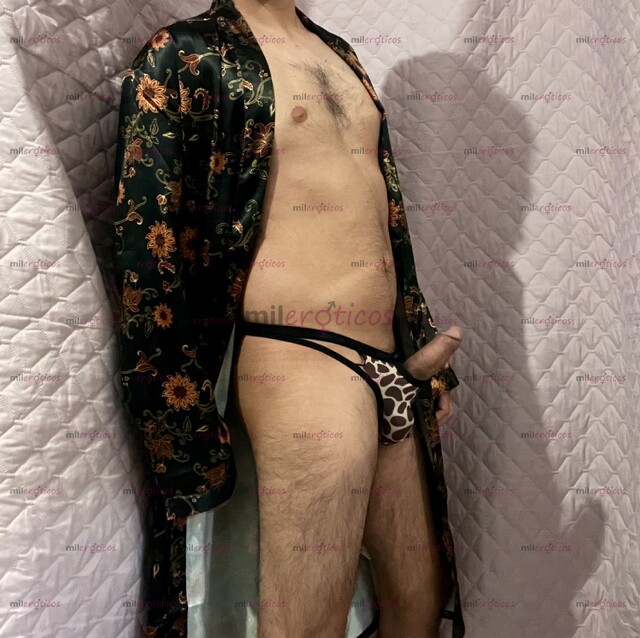 FOTOS DE JOVEN ATRACTIVO, DISPONIBLE EN TODO MOMENTO, COMUNICA YA SOLO POR UNOS DÍAS EN T