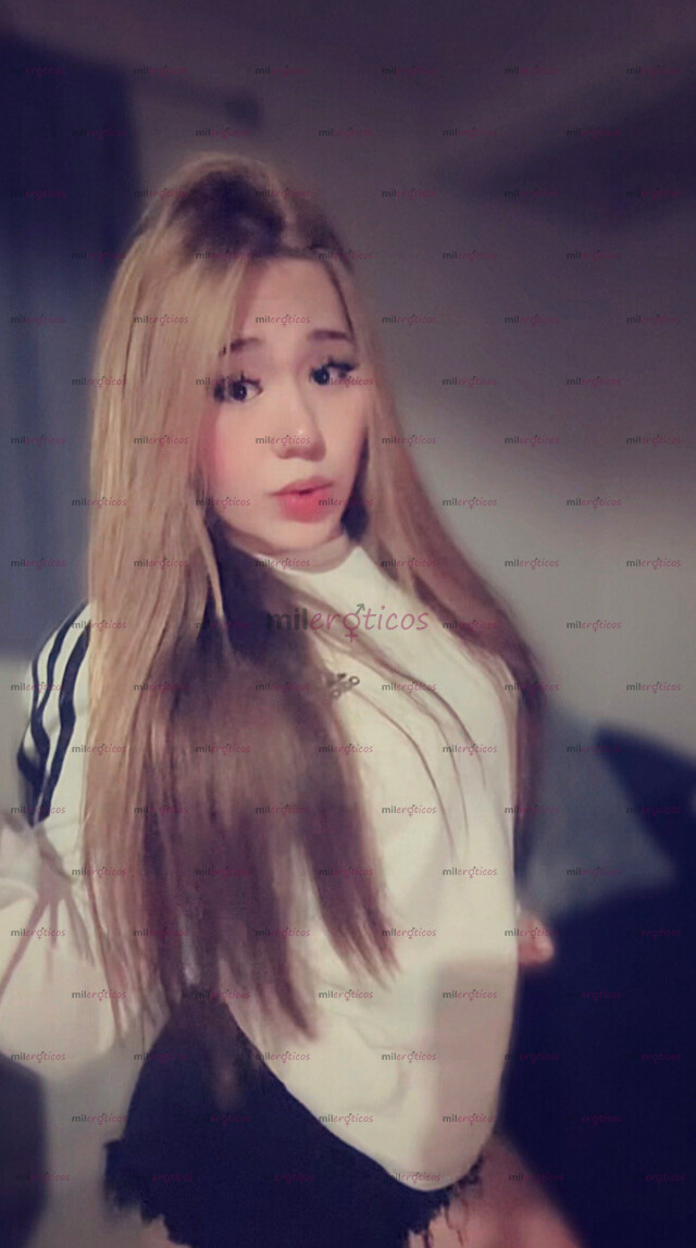 FOTOS DE TU NENA LINDA PARA COMPLACERTE EN TODO PAPI