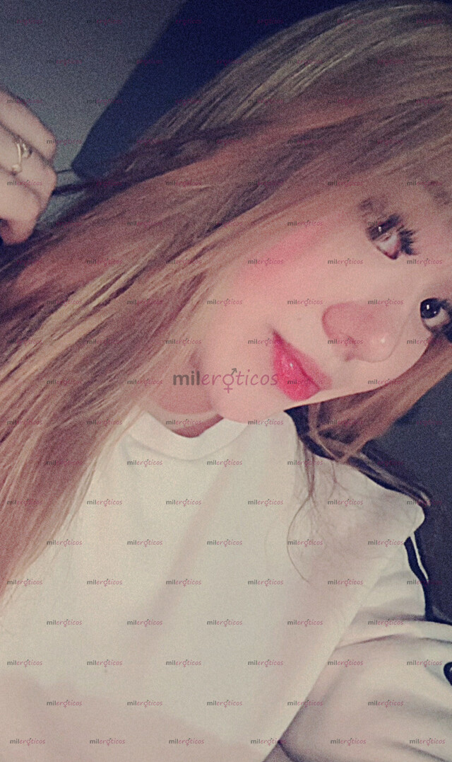 FOTOS DE TU NENA LINDA PARA COMPLACERTE EN TODO PAPI