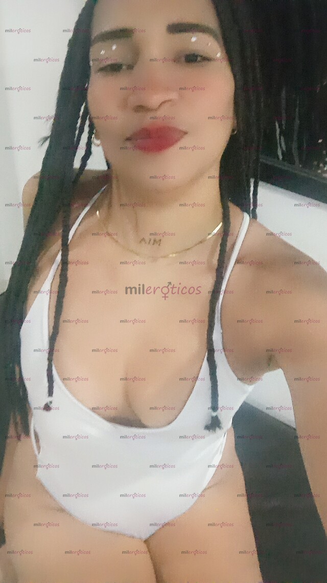 FOTOS DE MIA LA REINA DEL SEXO ANAL CON LLUVIAS CON CONTENIDO VIRTUAL CALIENTE