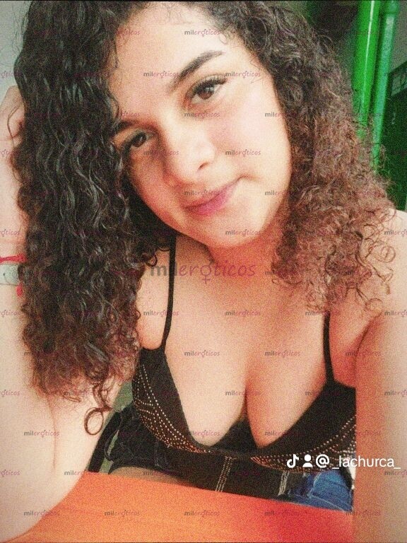 FOTOS DE SOY UNA CRESPA MAS OMENOS ALTA MIDO UNO 1:69 SOY BLANCA...??