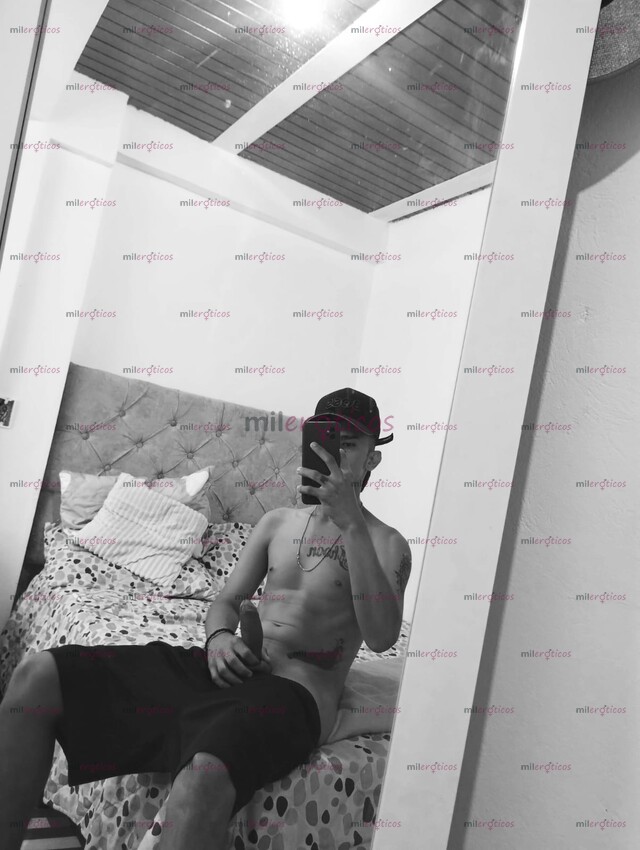 FOTOS DE SEDUCTOR, SEGURO Y PELIGROSAMENTE ATRACTIVO