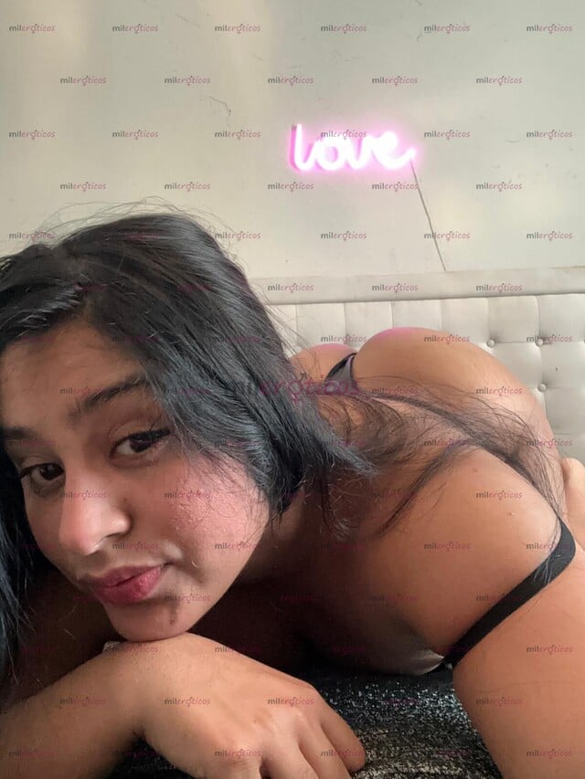 FOTOS DE ¿BUSCAS QUIEN TE SAQUE LA LECHE? MIRA COMO ME PENETRO Y DISFRUTA MI CUERPO