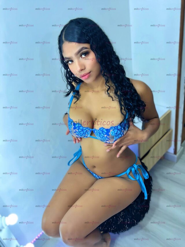 FOTOS DE CHICA CON LINDAS CURVAS Y ROSTRO DE MUÑECA PARA QUE FANTASEES DISPONIBLE