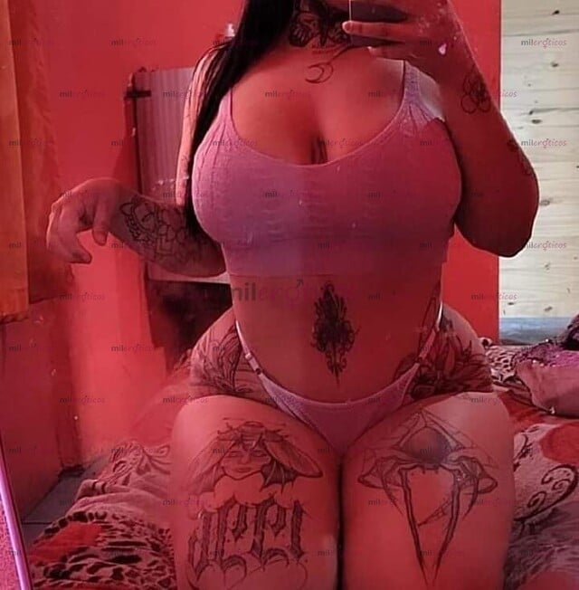 FOTOS DE ME VENGO EN VIDEOLLAMADA QUIERES VER Y SACAS TU LECHITA TAMBIÉN