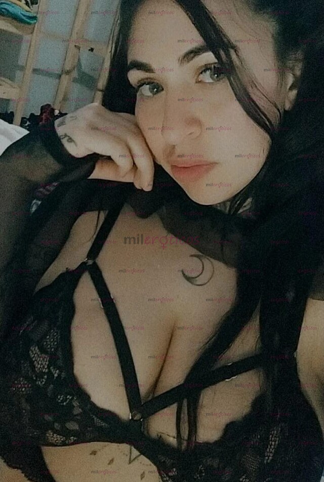 FOTOS DE ME VENGO EN VIDEOLLAMADA QUIERES VER Y SACAS TU LECHITA TAMBIÉN