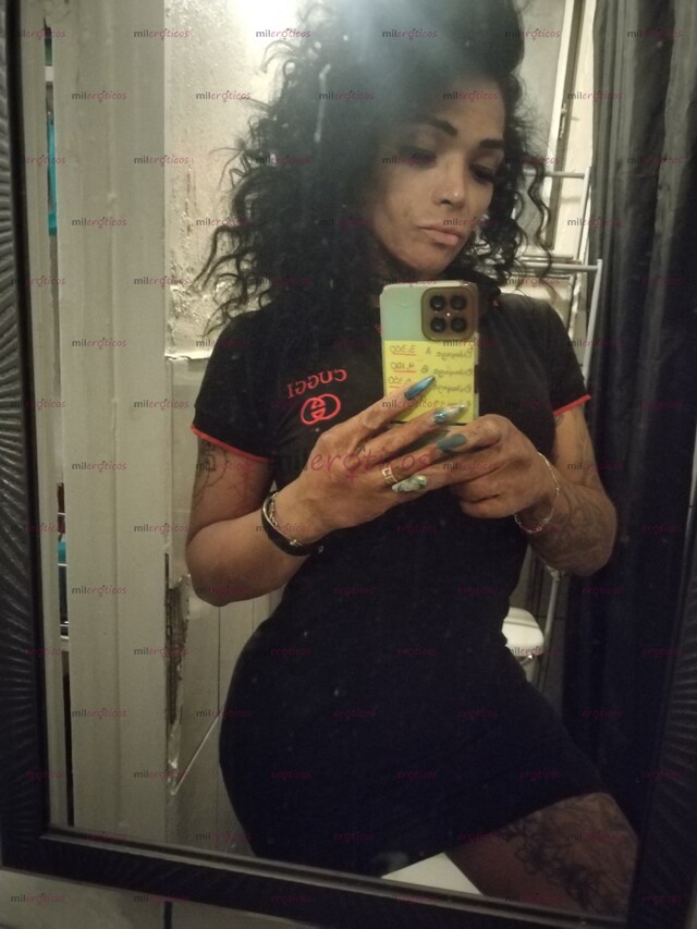 FOTOS DE MORENA EXÓTICA TATUADA Y COMPLACIENTE DE SINGULAR CARACTER!!!!