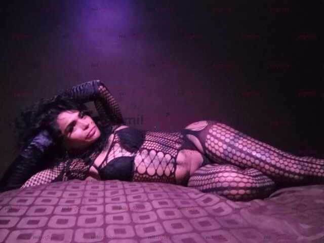 FOTOS DE MORENA EXÓTICA TATUADA Y COMPLACIENTE DE SINGULAR CARACTER!!!!