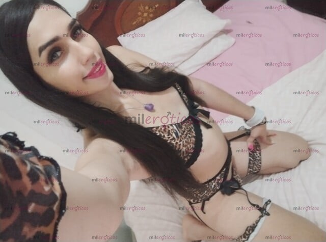 FOTOS DE CHANEL BIEN SEXY CON TODA LA ACTITUD EN CAMARA & TU LECHE ES GARANTIZADA!!!!!!