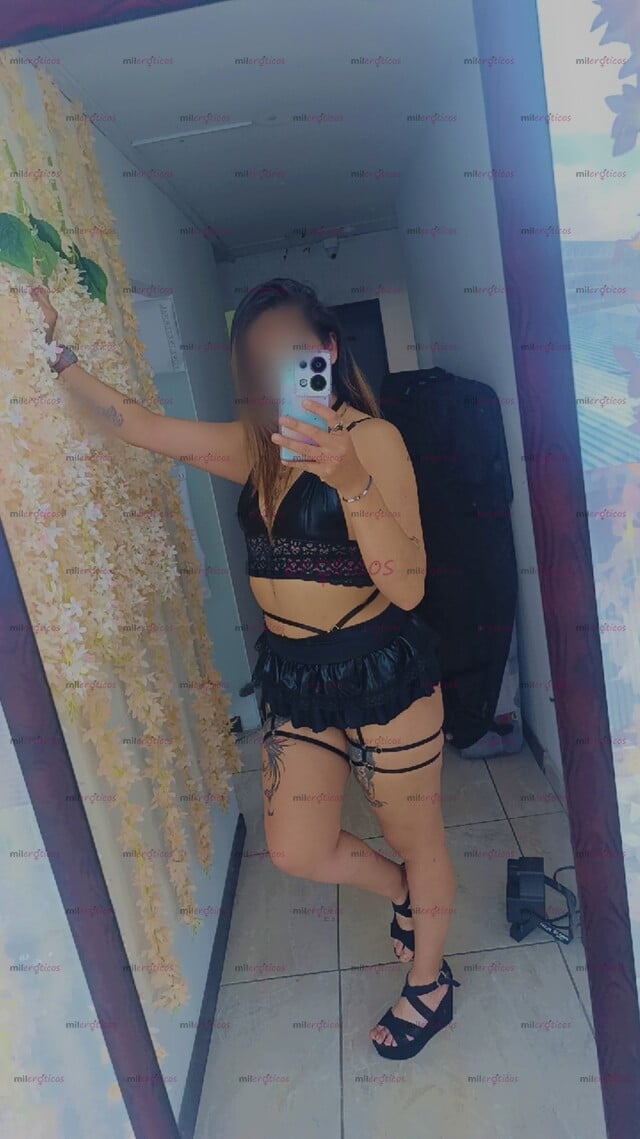 FOTOS DE AMOR SOY NIKOL UNA LINDA MADURA CON CUERPO NATURAL VEN A VISITARME