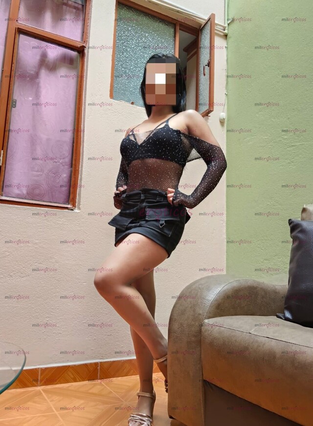 FOTOS DE JULIANA FLACA DE 18 AÑOS. TRATO DE NOVIOS REAL.