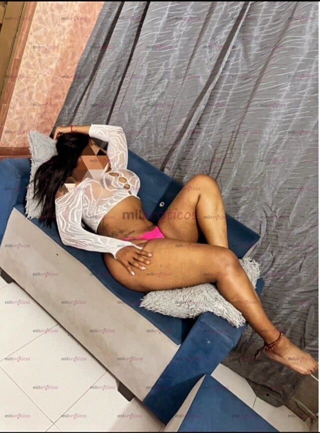 FOTOS DE CAMILA RICA INDIA CULONA DESEOSA EN CUMPLIR TUS FANTASIAS