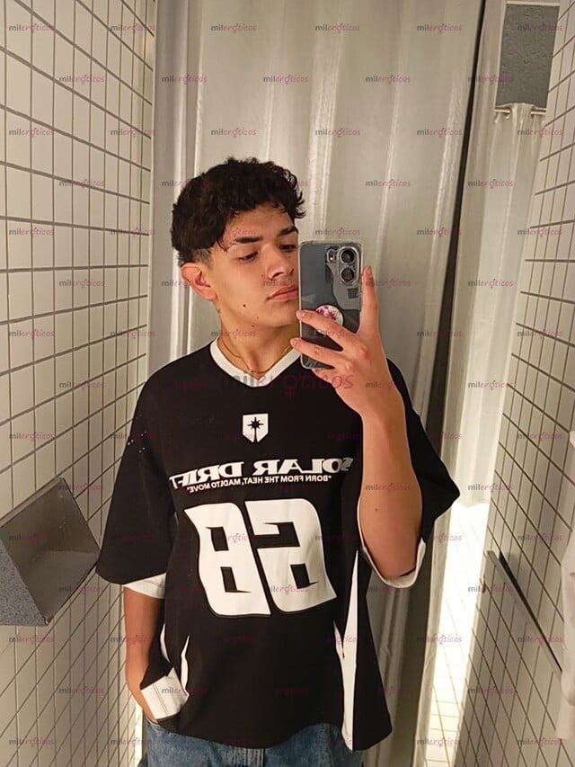 FOTOS DE JOVEN 19 AÑOS ACTIVO, ENÉRGICO, FRESCO, DINÁMICO Y ATENTO