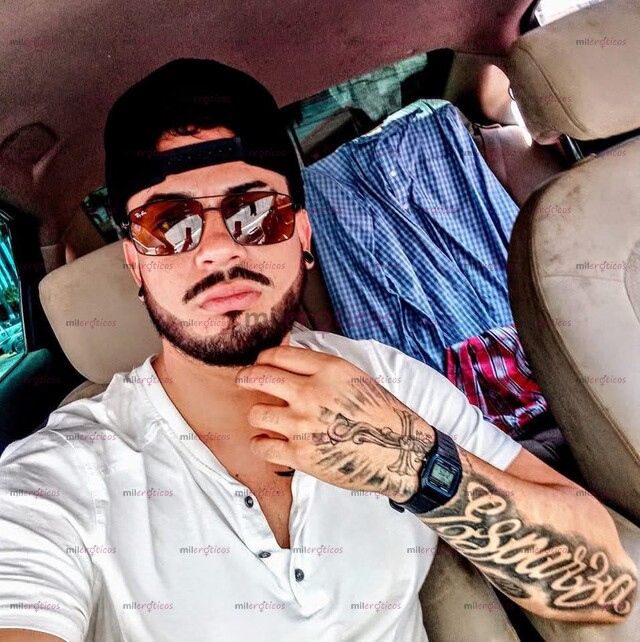 FOTOS DE ME LLAMO LUIS TENGO 29 AÑOS MENTE ABIERTA ME GUSTA EXPERIMENTAR COSAS NUEVAS