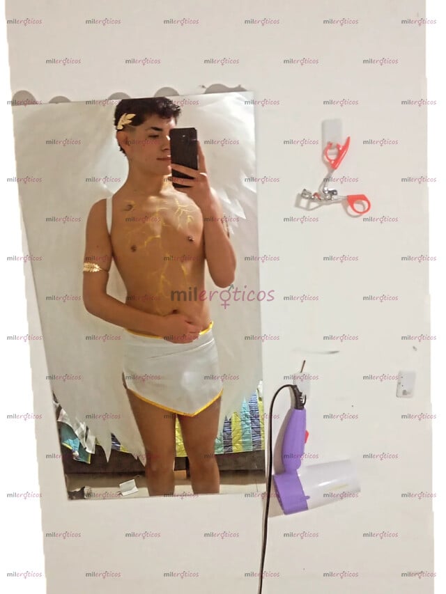 FOTOS DE JOVEN 19 AÑOS ACTIVO, ENÉRGICO, FRESCO, DINÁMICO Y ATENTO
