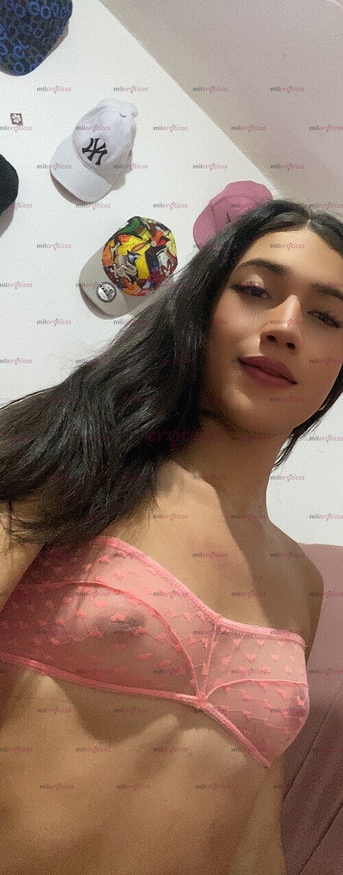 FOTOS DE PERVERTIDA PAULINA CON GANAS DE VERGA Y LECHE EN MIS SENOS