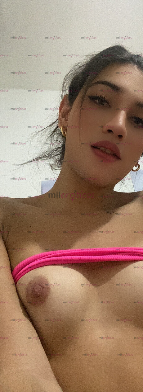 FOTOS DE PERVERTIDA PAULINA CON GANAS DE VERGA Y LECHE EN MIS SENOS