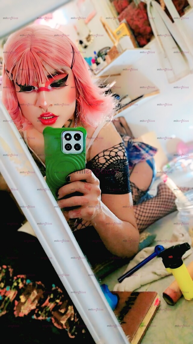 FOTOS DE PVTITA CR!K0S4 BUSCANDO GENERAR. APARTANDO LO QUE RESTE ATRAYENDO LO QUE SUME