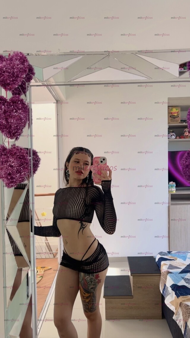 FOTOS DE JANIN DE 20 AÑITOS, UNA FLACA DE PIEL BLANCA Y SUAVE TENGO AMIGA PARA TRÍO