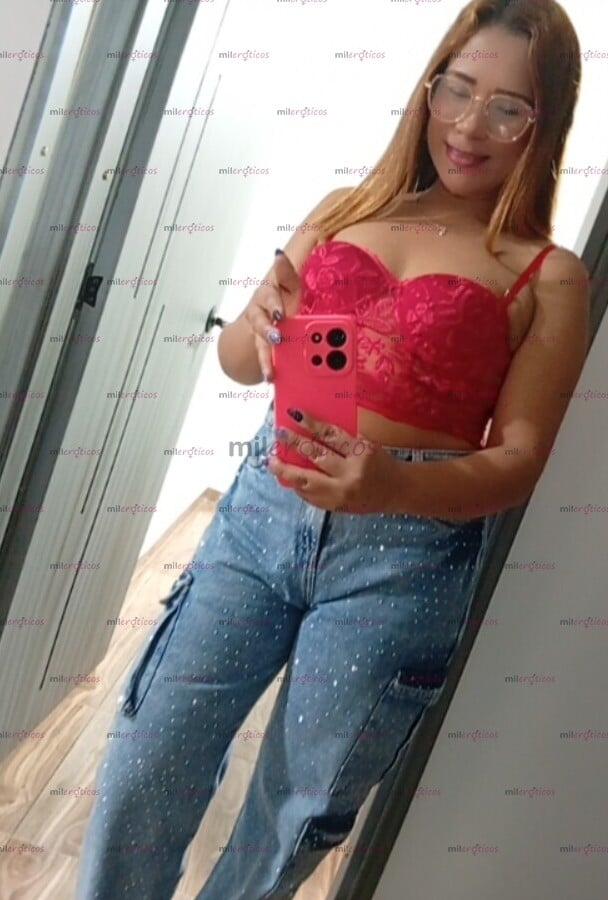 FOTOS DE POCOS DÍAS BELLA CHICA MUY CALIENTE Y CON EL MEJOR ORAL Y UNA VAGINA MOJADITA