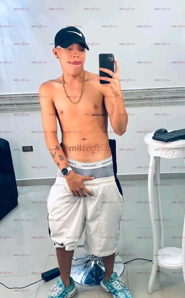 FOTOS DE POLLO NUEVO ARRECHO VERSATIL POCOS DIAS EN MEDELLIN