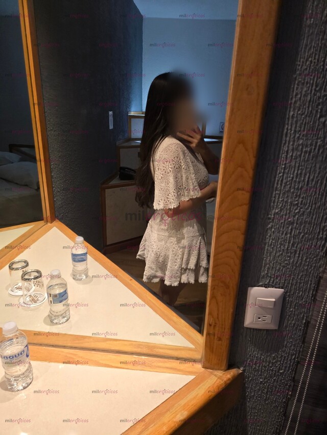 FOTOS DE MUJER SEXY DISCRETA APASIONADA Y ENCANTADORA