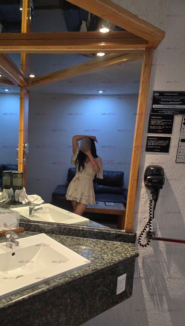 FOTOS DE MUJER SEXY DISCRETA APASIONADA Y ENCANTADORA