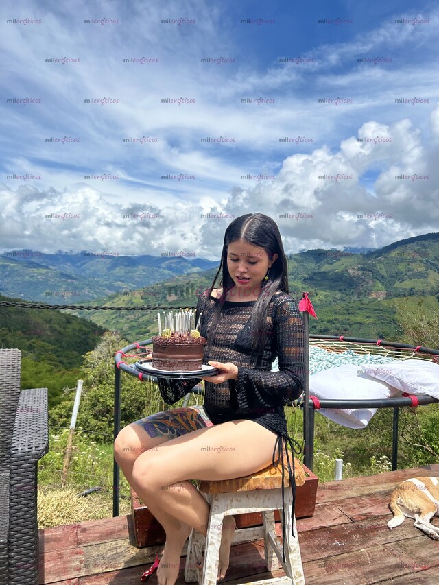 FOTOS DE JANIN SEXY CHICA DELGADA Y CON TATUAJES, LISTA PARA ATENDERTE