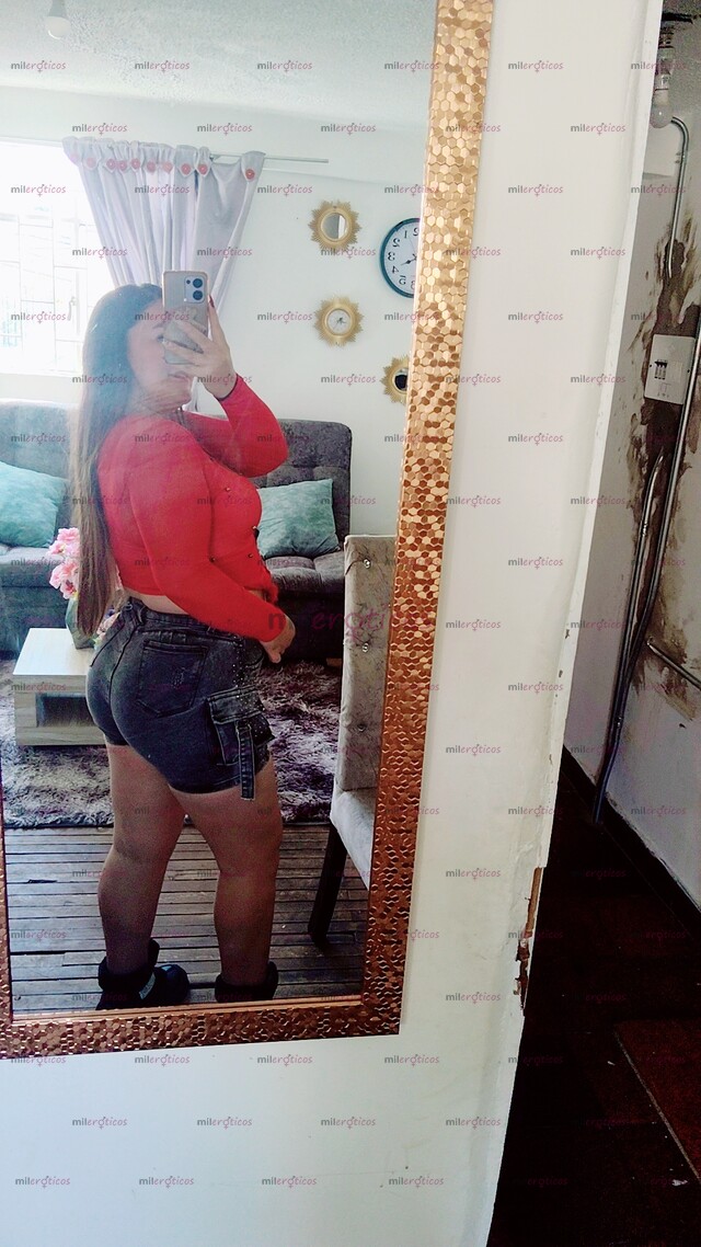 FOTOS DE SEXY APACIONADA COMPLACIENTE Y ADICTA AL SEXO