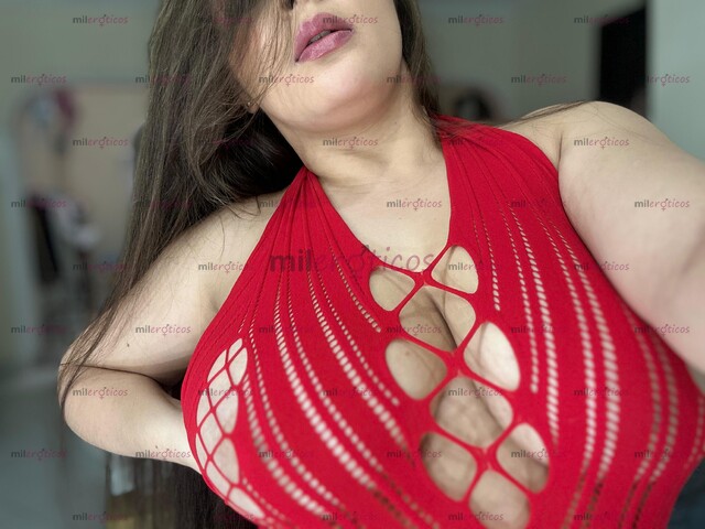 FOTOS DE LINDA MONA CABELLO LARGO Y GRANDES TETAS RECIÉN LLEGADA A TU CIUDAD