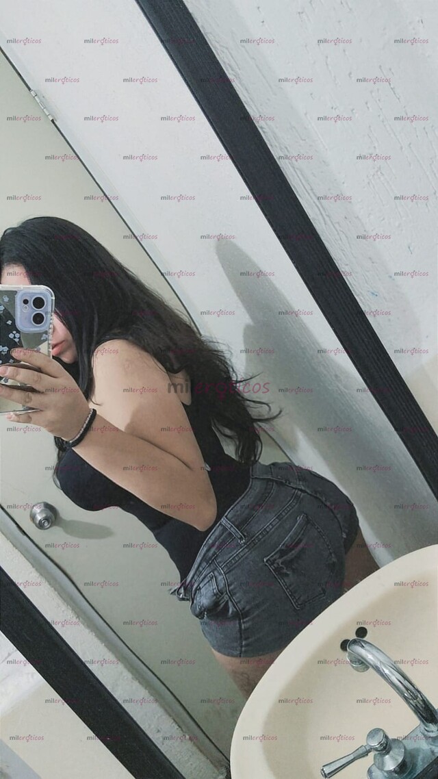 FOTOS DE PUTA BIEN RICA , LLEVO CONDONES Y LENCERIA SABRINA CON TETAS RIKAS