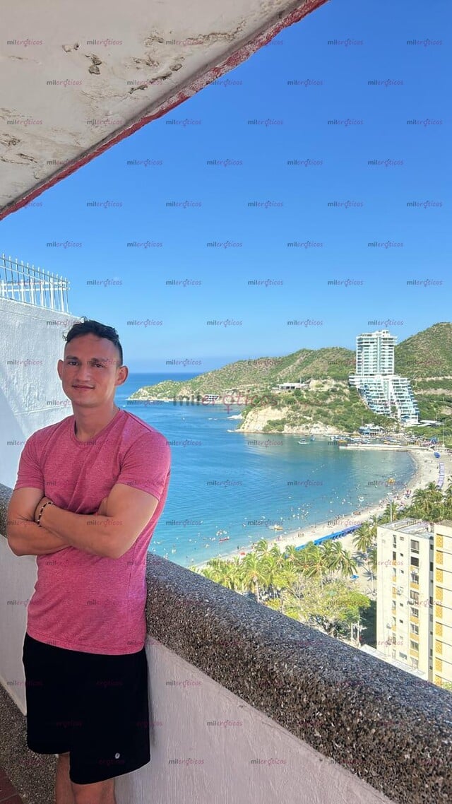FOTOS DE MAN HETERO MENTE ABIERTA CON 20 CM DE VERGA Y MUCHA LECHE PARA DAR 3011729520
