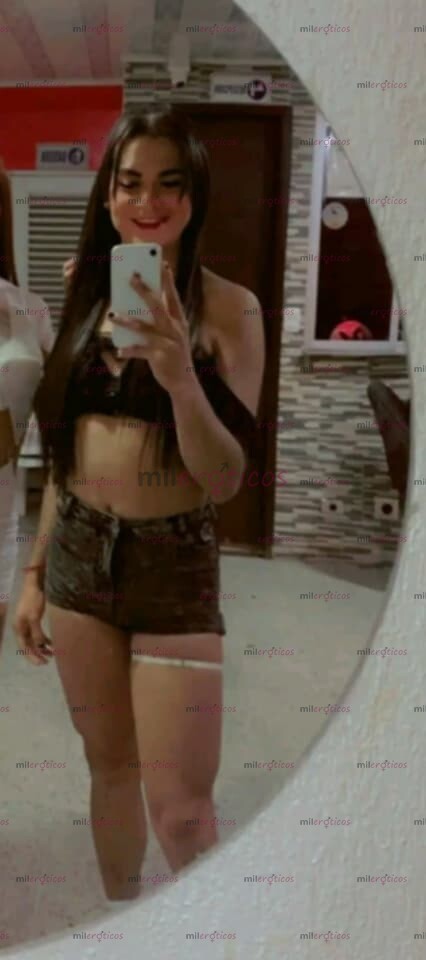 FOTOS DE HOLA ME LLAMO ANDREA UNA FLACA HERMOSA Y CARIÑOSA MUY CALIENTE PARA COMPLACERTE