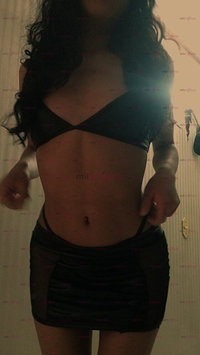 FOTOS DE FLAQUITTA PETTIT CACHONDDA Y COMPPLACIENTE