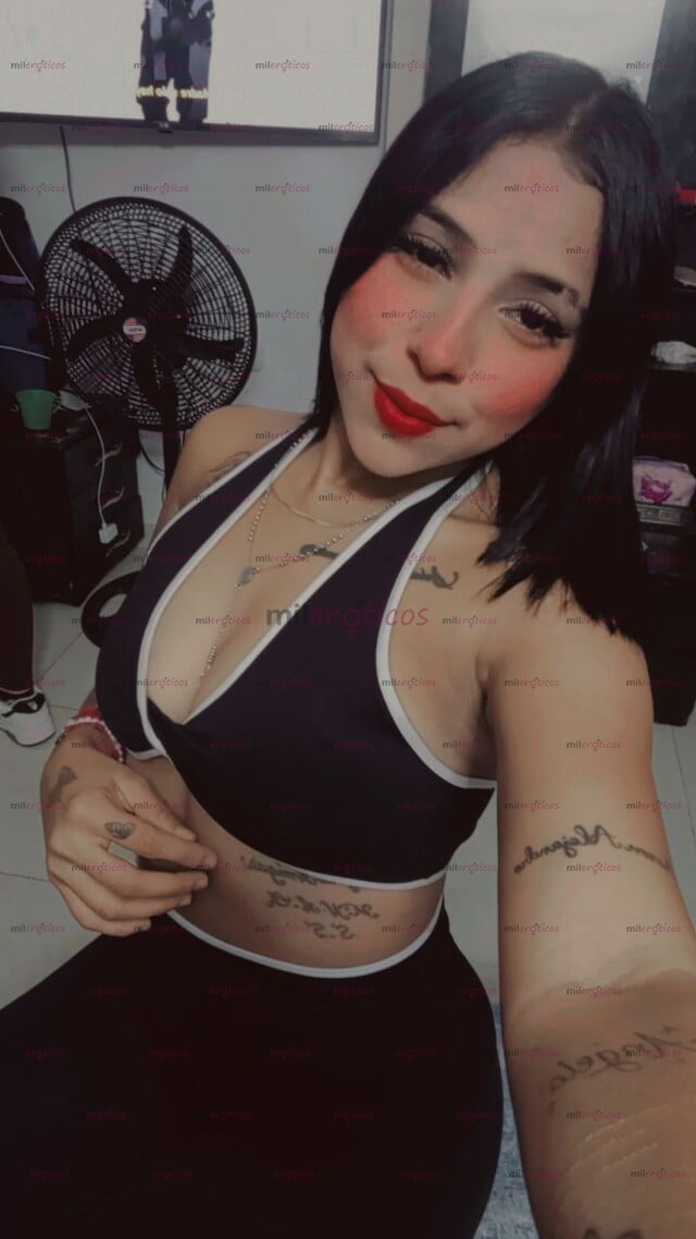 FOTOS DE DIVINA FLACA ARDIENTE RUBY 19 AÑOS DELGADITA