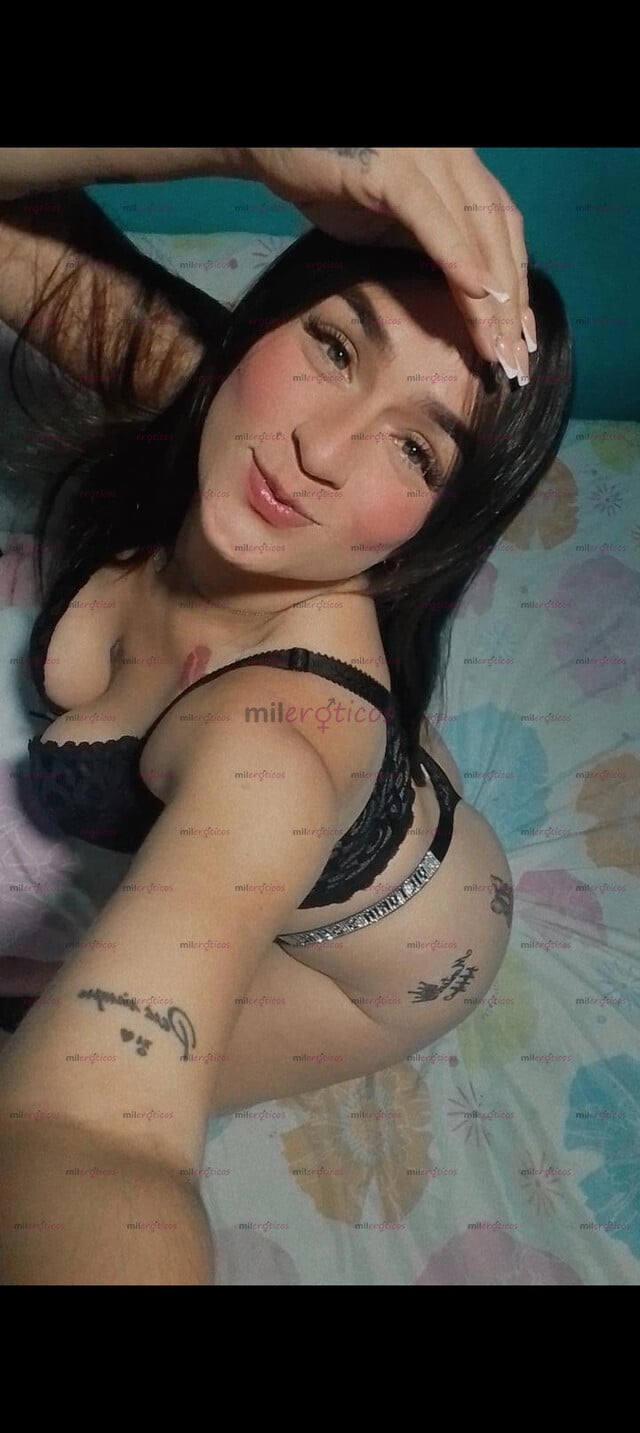 FOTOS DE MONA OJOS VERDES CARA ANGELICAL TROCUDITA RICA CON GANAS DE TU VERGA VEN CÓMEME
