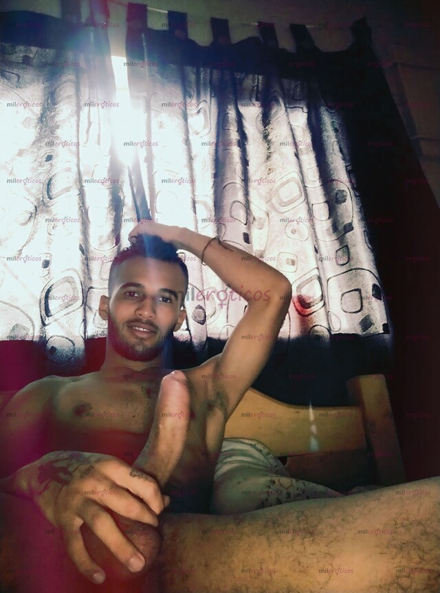 FOTOS DE VENEZOLANO VERSÁTIL VERGÓN. ARRECHO. FETICHISTA