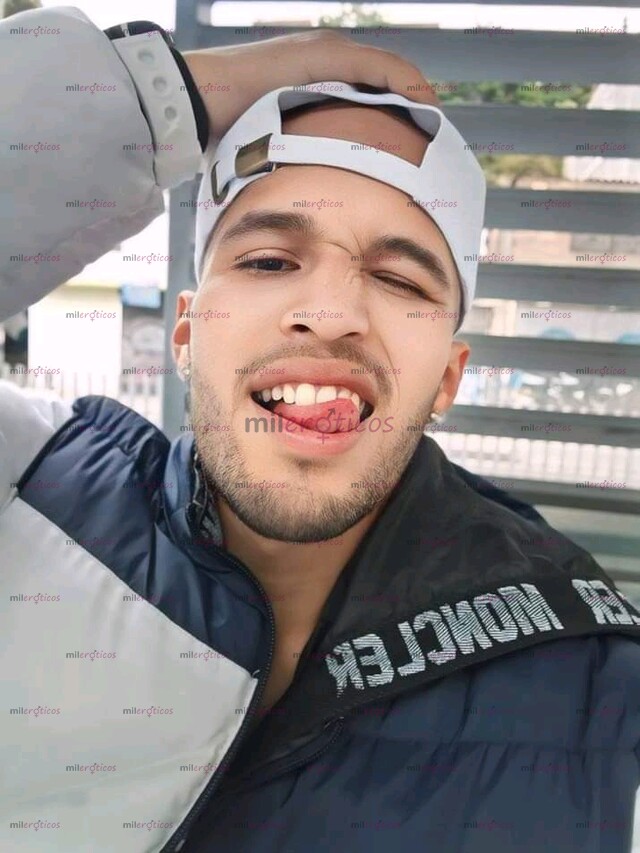 FOTOS DE VENEZOLANO VERSÁTIL VERGÓN. ARRECHO. FETICHISTA