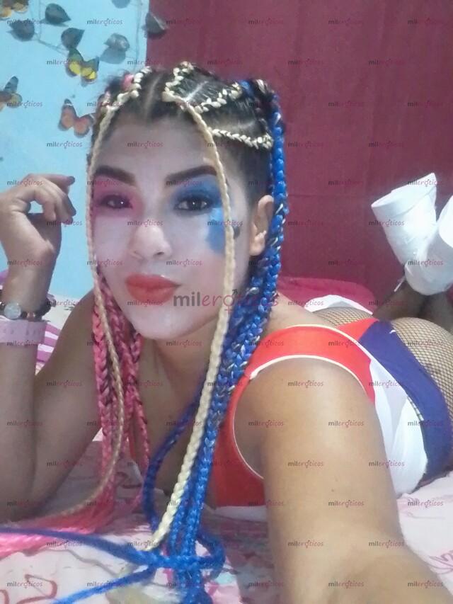 FOTOS DE LINDA ATRACTIVA NINFOMANA ARDIENTE JUGUETONA.....