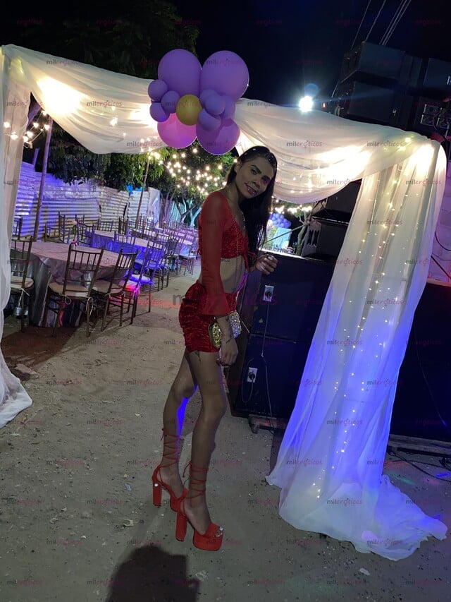 FOTOS DE HOLA, SOY UNA CHICA TRANS MUY CALIENTE, VERGÓN DESPUÉS A COMPLACERTE EN TODA TU
