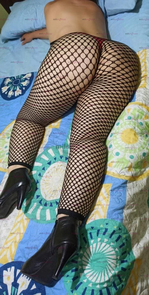 FOTOS DE ARISHA RICO LA MUJER MÁS CALIENTE Y ADICTA AL SEXO