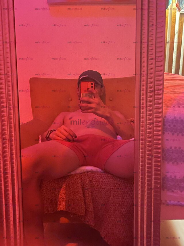 FOTOS DE CHICO LATINO DISPUESTO A CUMPLIR ESOS DESEOS