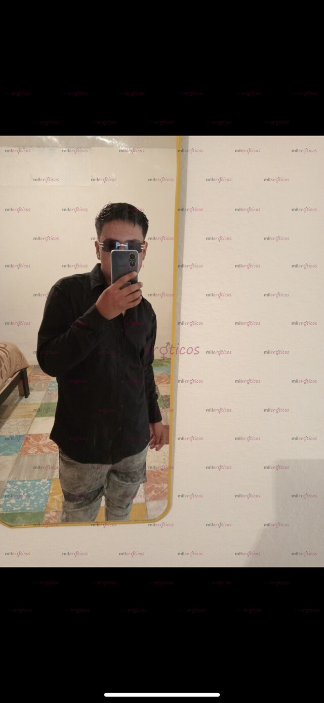 FOTOS DE CHAVITO INTER DE 21 DISPUESTO A COMPLACERTE