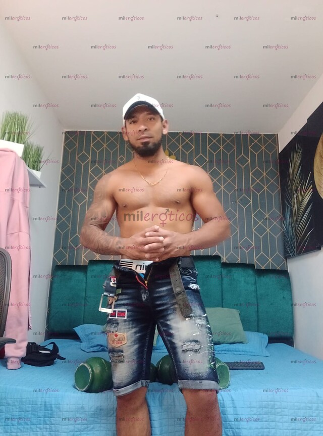FOTOS DE HOMBRE SERIO Y VARONIL RESERVADO, CON 1.70 DE ESTATURA Y 17 CTS PARA SATISFACERT